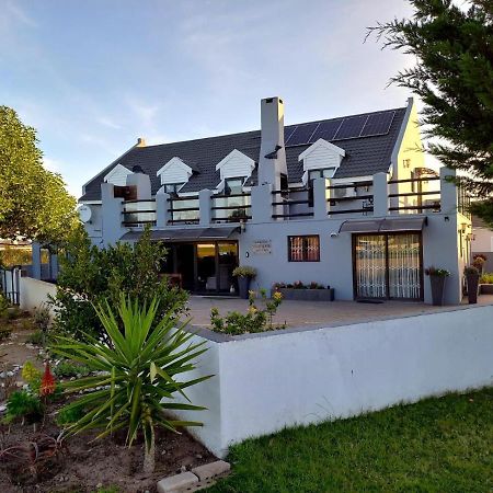 Holiday Guest House Langebaan Exteriör bild