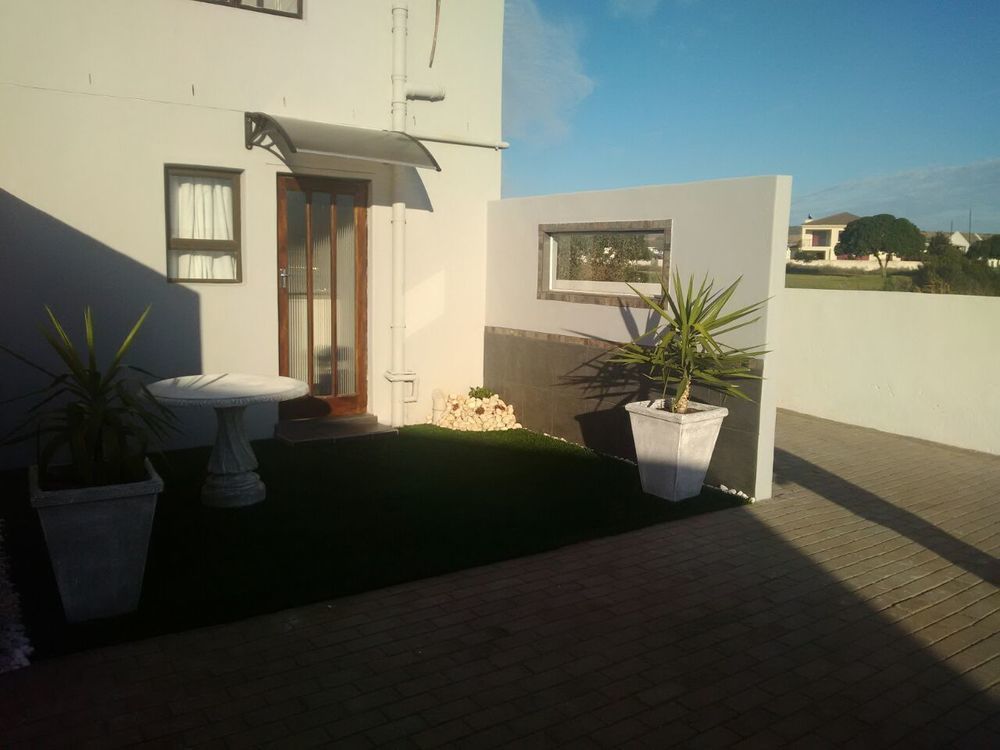 Holiday Guest House Langebaan Exteriör bild